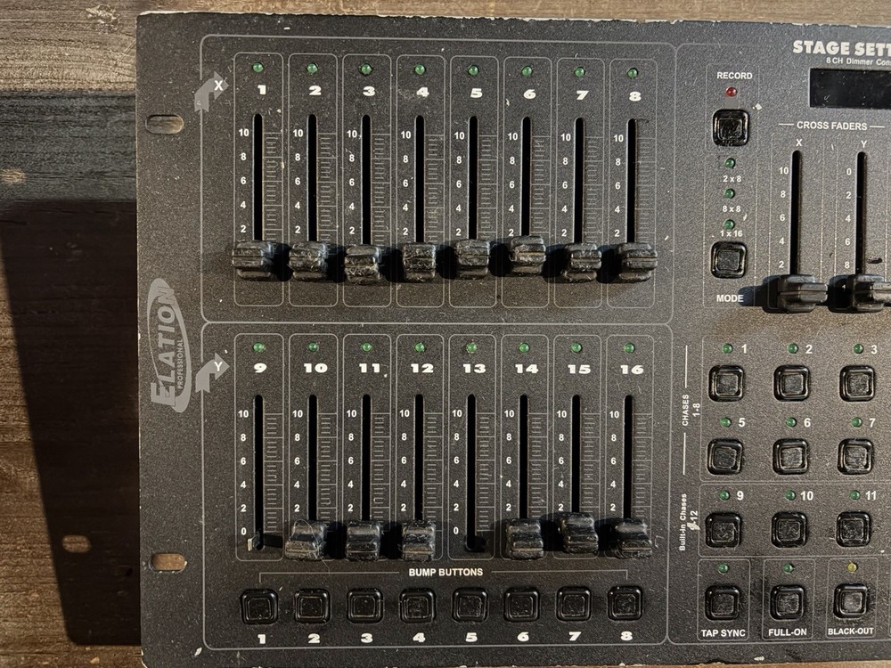 (Powers On) Elation Stage Setter 8 16CH DMX Lighting Controller Console