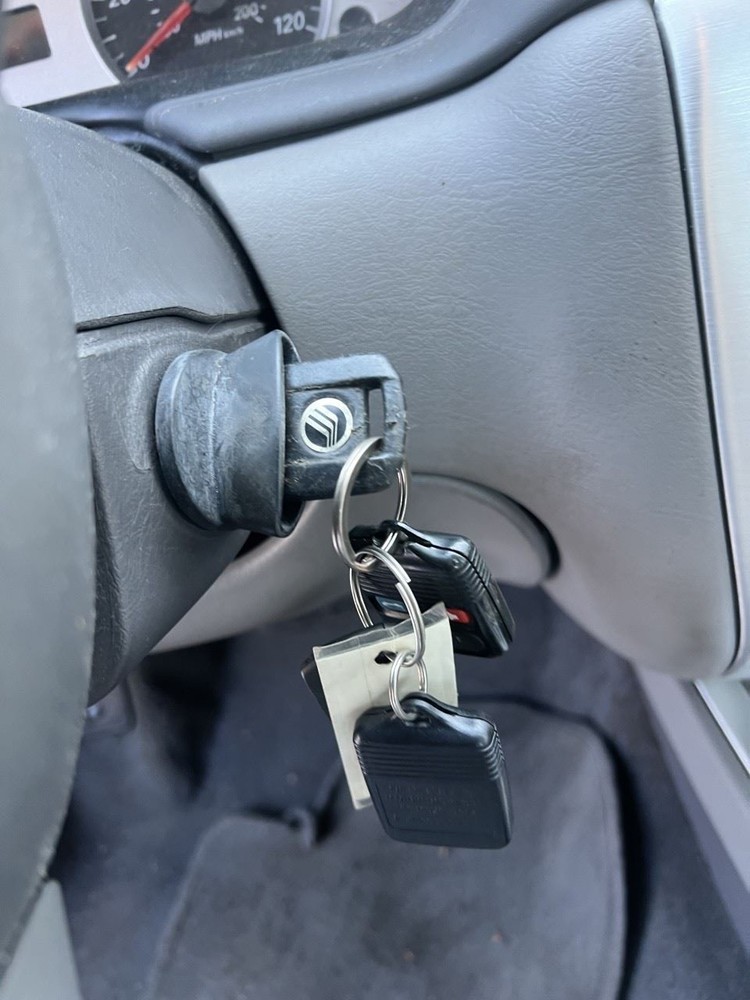 SABLE 2005 Glove Box OEM