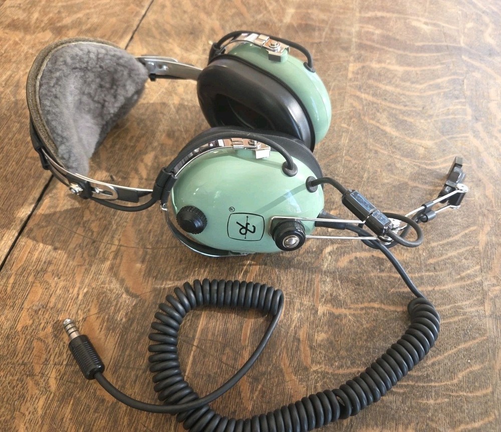 David Clark Aviation Headset Model H10-76? Working