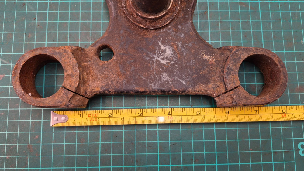 BSA Bottom Yoke - used