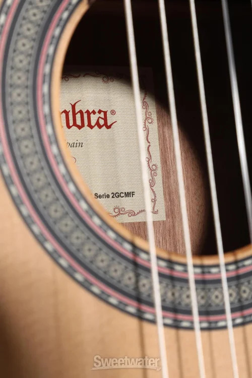 Alhambra 1 OP Nylon-string Classical Guitar - Natural