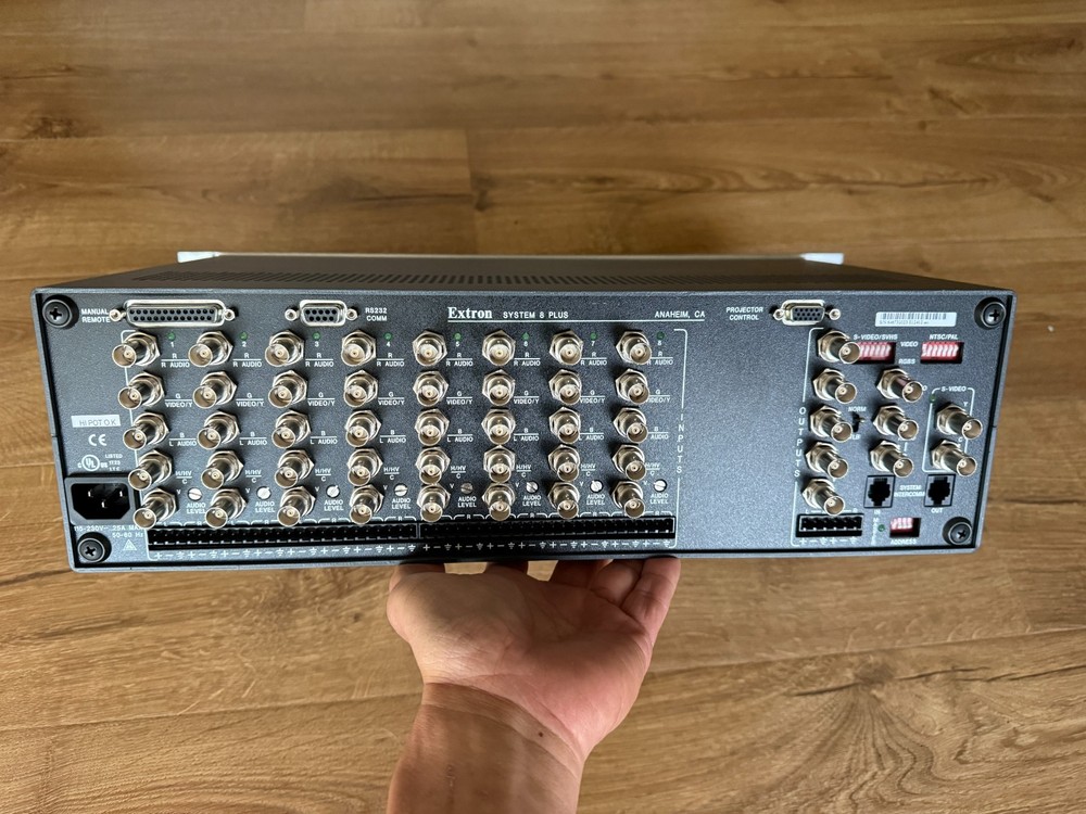 Extron System 8 Plus Switcher - Sticky Buttons, Missing Screws AS IS NO Returns