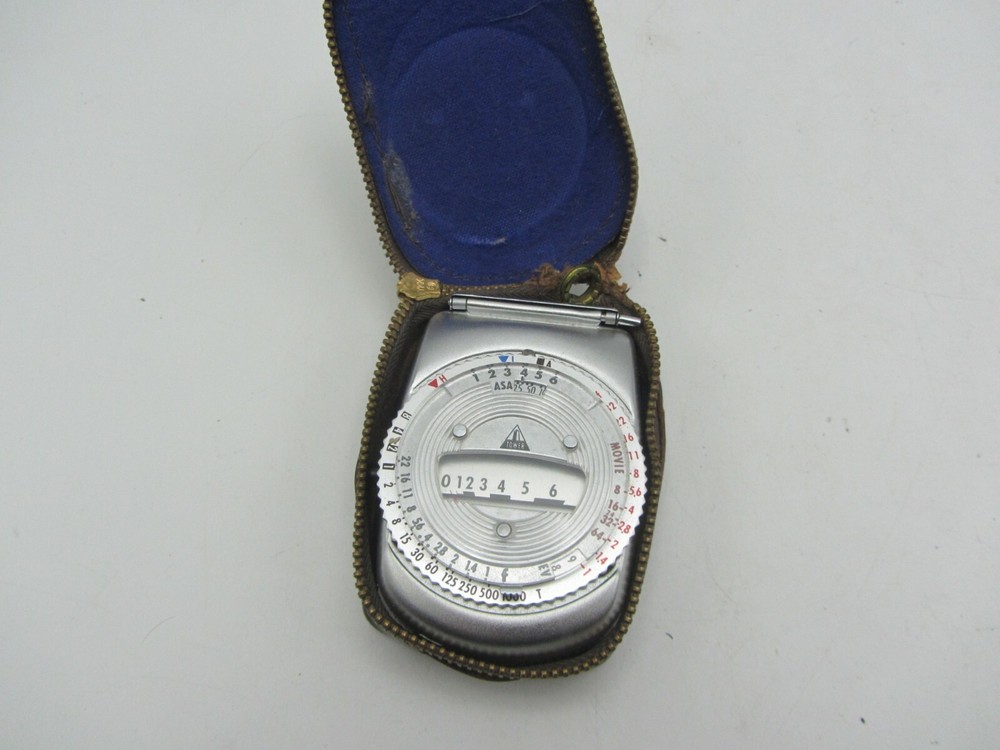 Sears Roebuck Tower Light Meter Model. 2805 - Tested w/ Case