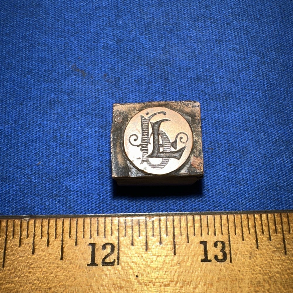 Printing Block ( Initials LB ) Nice Details!