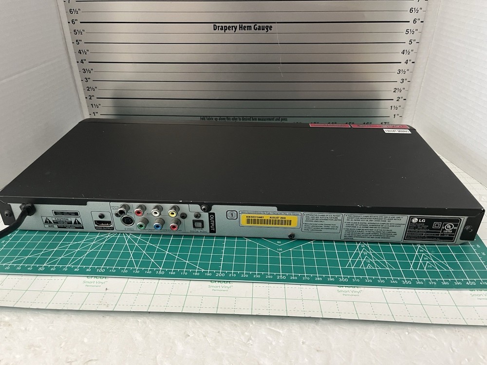 LG DN898 DVD Player - Tested & Working No Remote