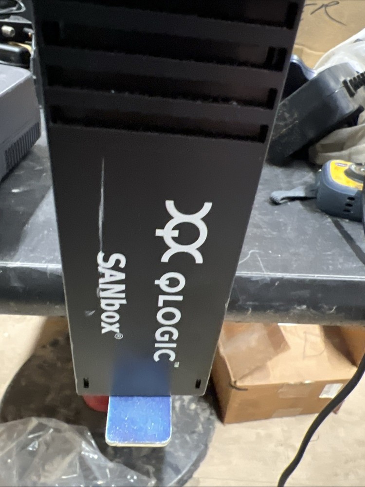 Qlogic SANbox 5600 Switch