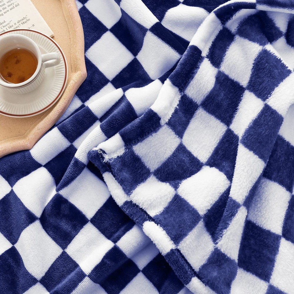 LOMAO Throw Blankets Flannel Blanket with Checkerboard Grid Pattern Soft Thro...