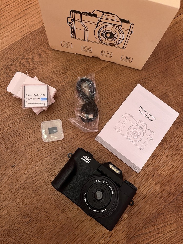 Digital Camera BNIB 2x Battery SD Card