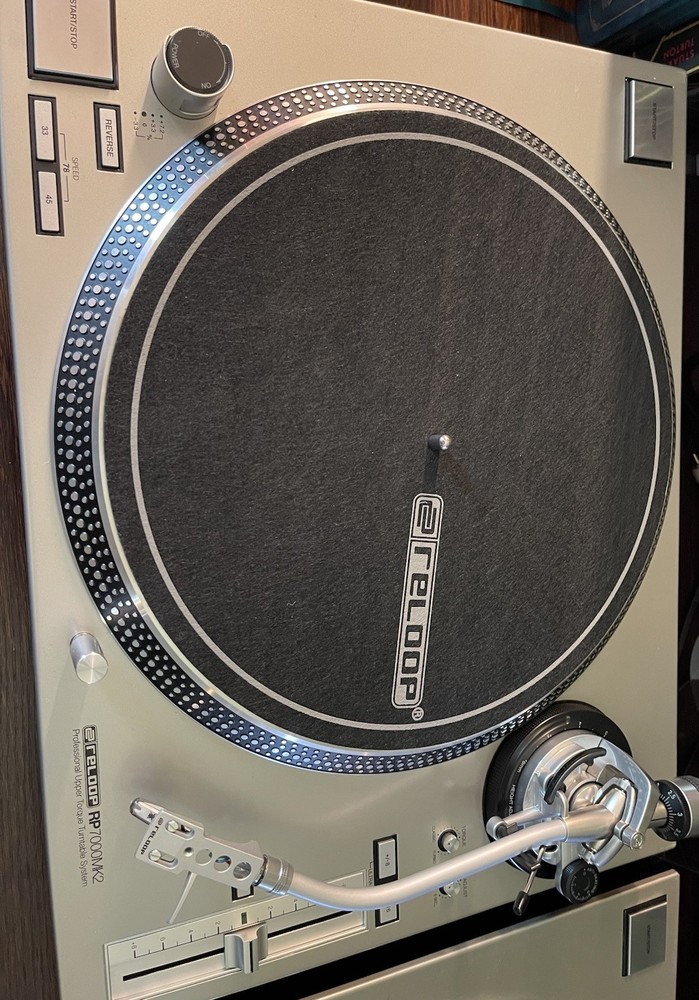 Reloop RP 7000MK2 - Pair W/ Extras !!! EXCELLENT