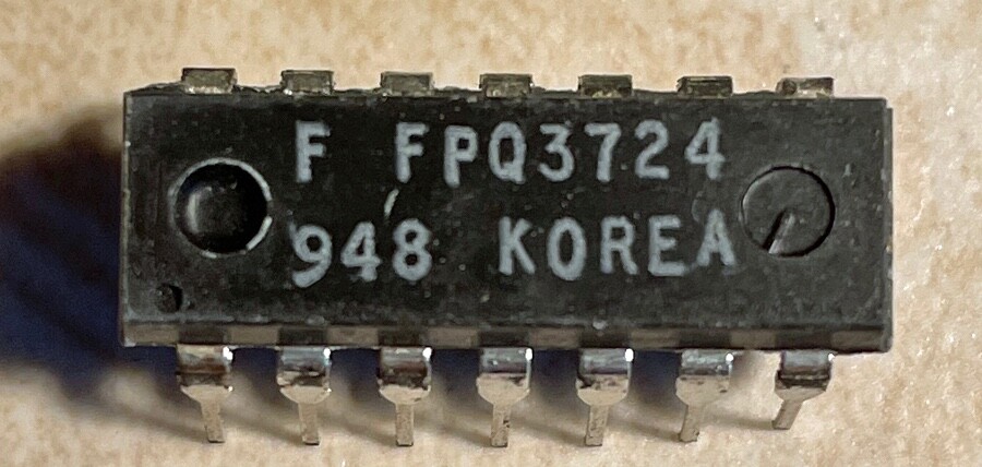 Fairchild FPQ3724 NPN Transistor Array - NOS