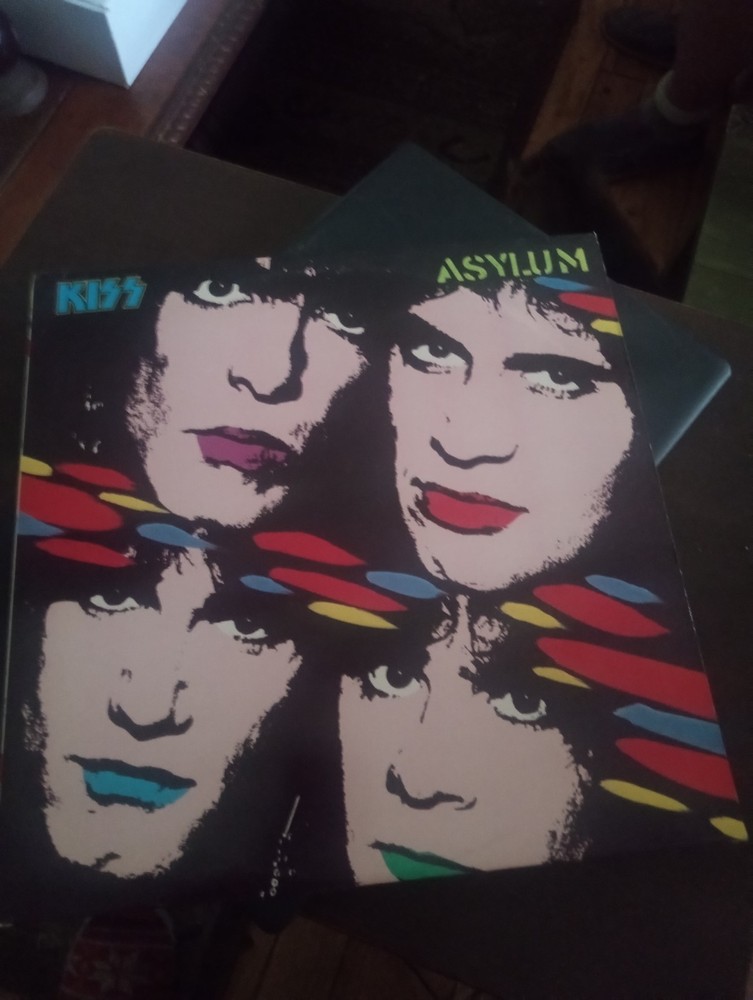 KISS ASYLUM ALBUM EXCELLENT