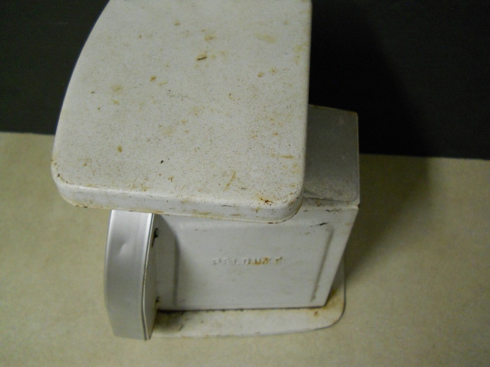Vintage Rubbermaid Pelouze Portion Controller Scale Y32A