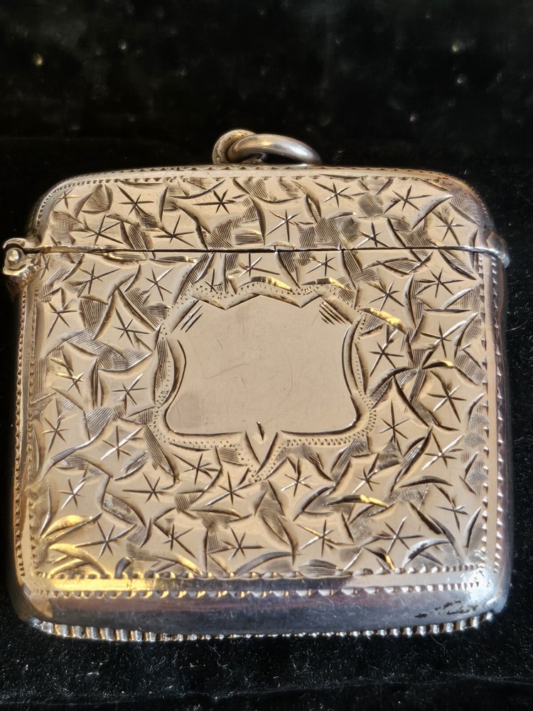 Antique Solid Silver Vesta Case C1903 Fully Hallmarked By Albert Jackson Birming