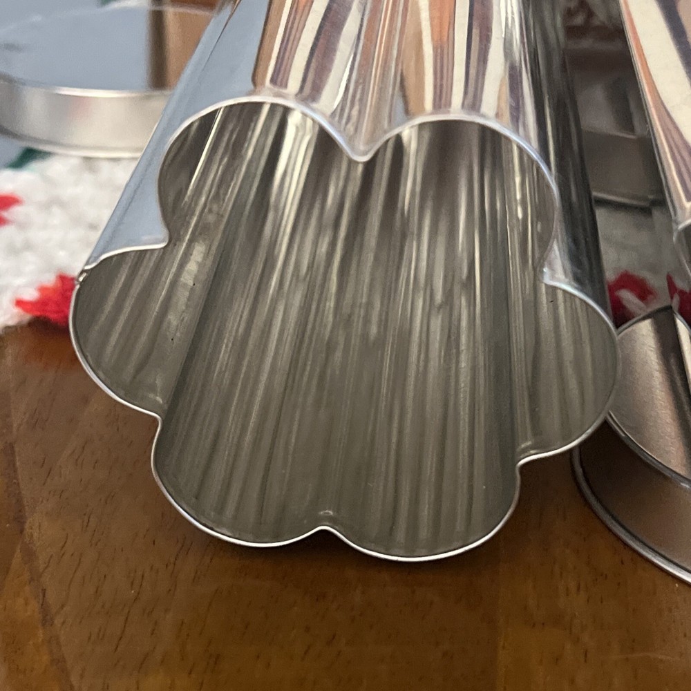 BAKEWARE Bread Cookie Mold 3 Piece Baker’s Dozen Baking Tube Set Dough