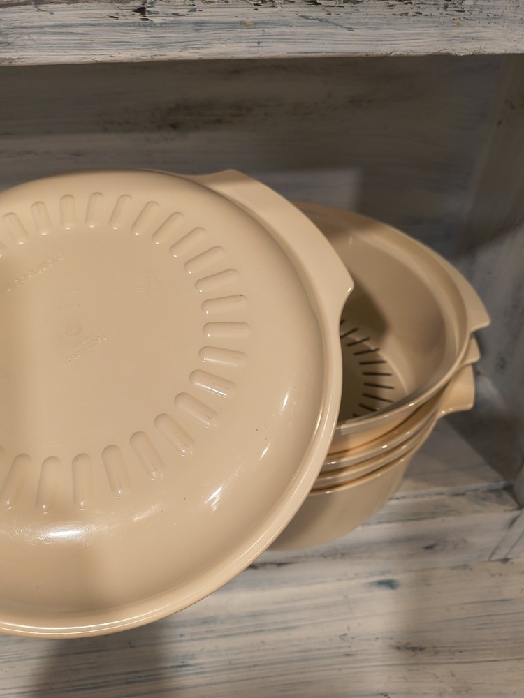 Tupperware Microwave Steamer/Cooker 5 Piece Set