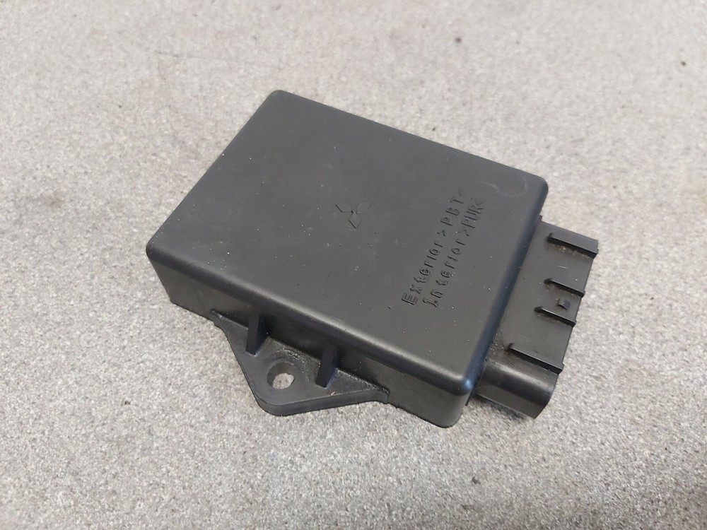 Kawasaki ZR7S Control Unit