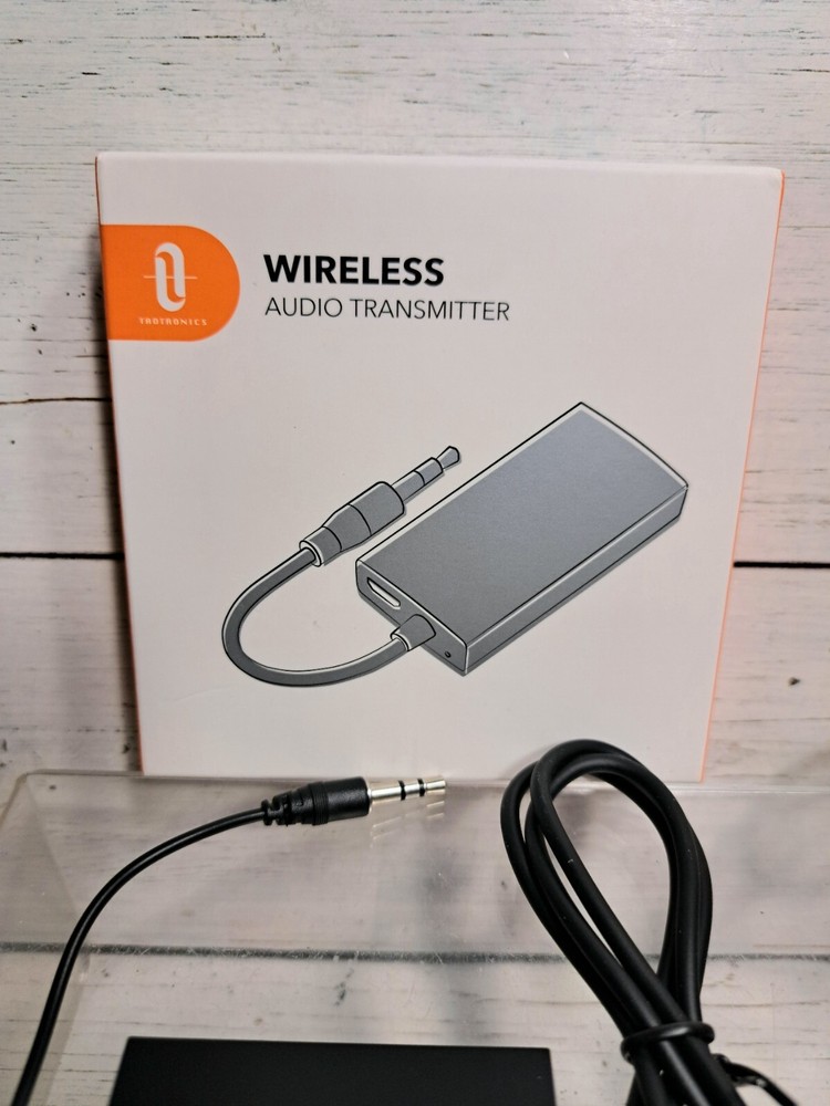 Portable Bluetooth Transmitter for TV Wireless Audio Adapter Connected to 3.5m