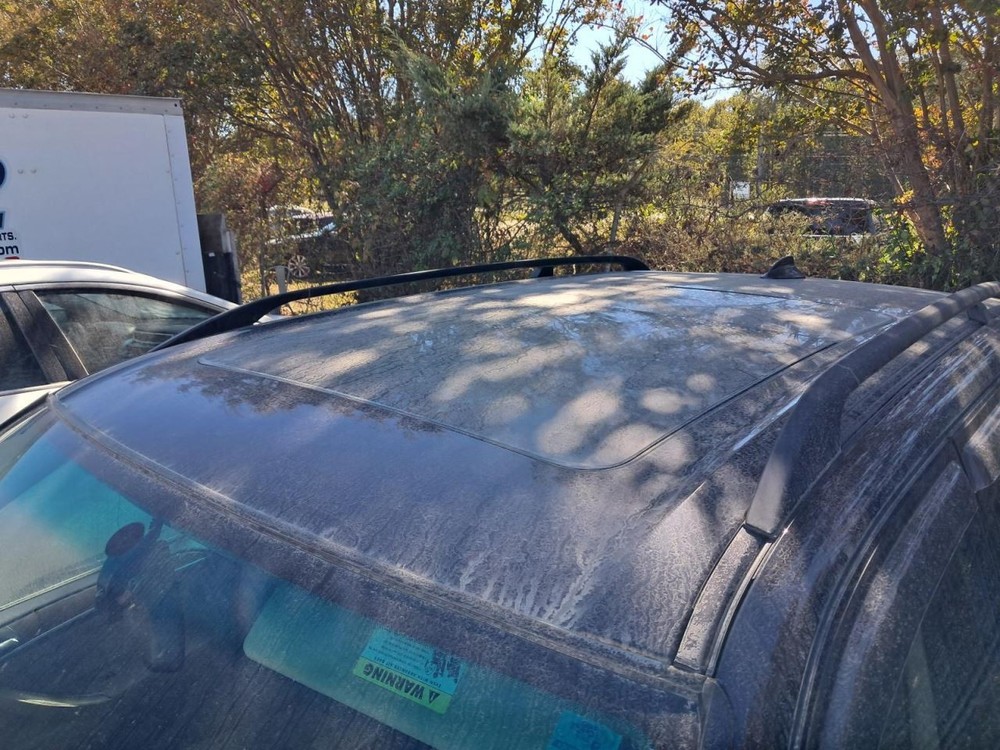 X5 2009 Glove Box 4833592