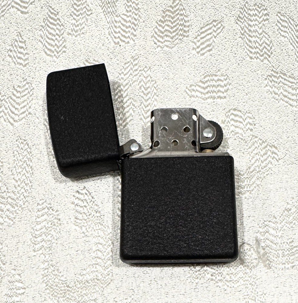 Zippo Windproof Lighter Classic Plain Matte Black Finish