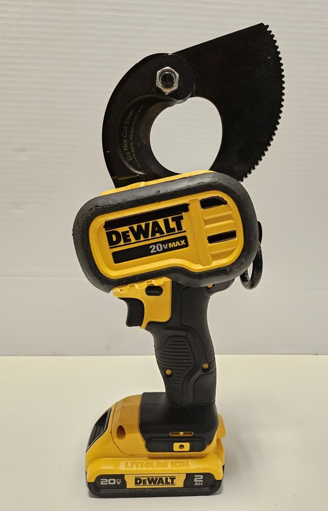 DEWALT DCE150 20V MAX Cordless Cable Cutting Tool With Battery