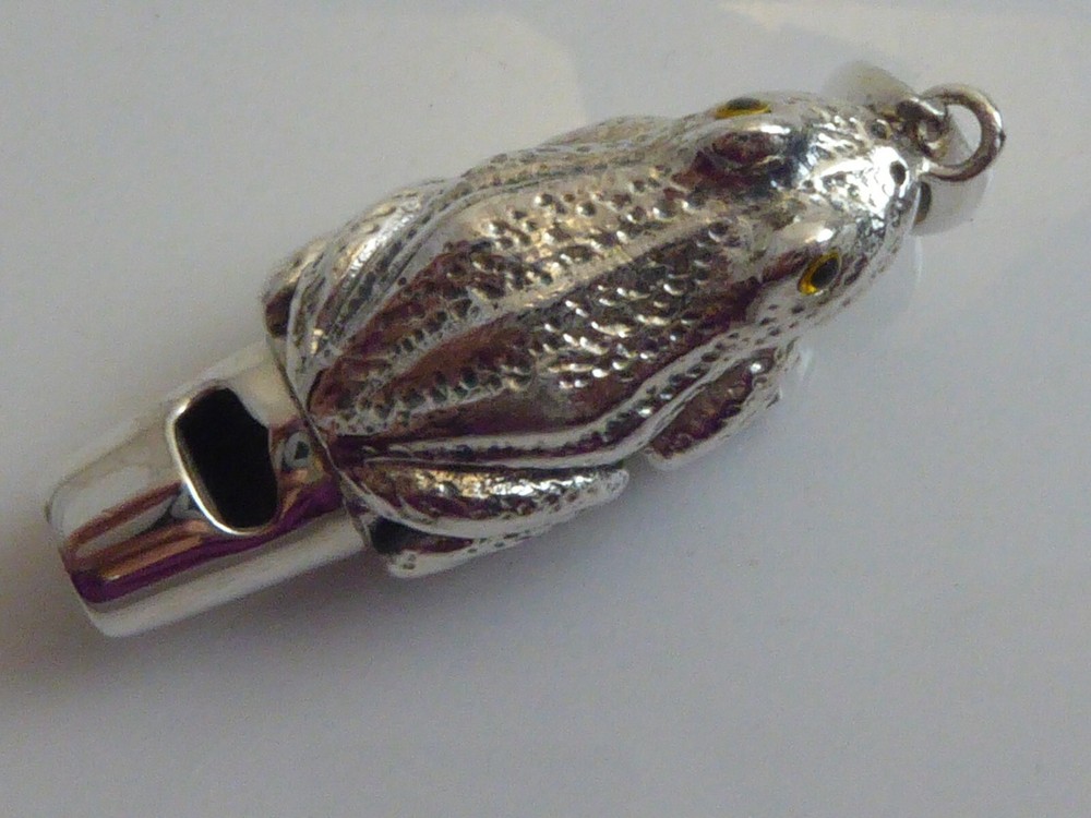 SOLID SILVER NOVELTY FROG WHISTLE