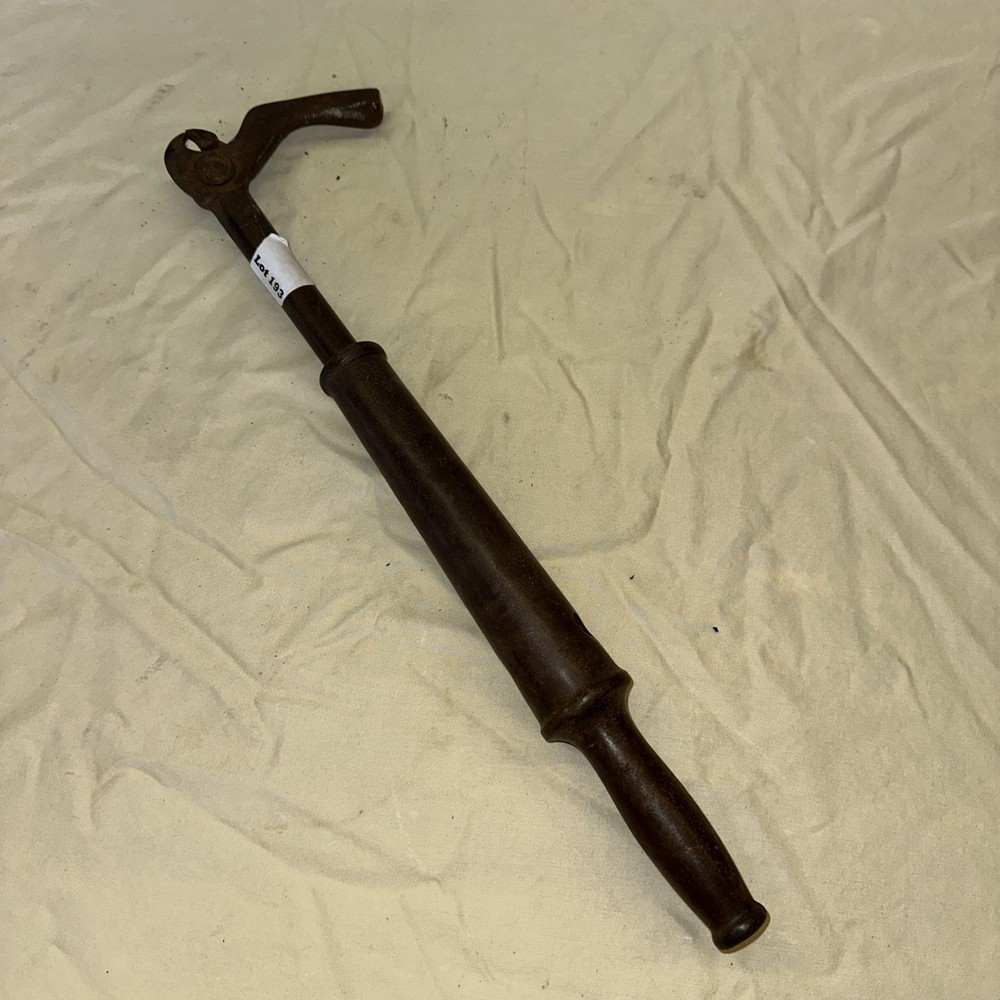 Antique  Cast Iron  Slide Hammer Nail Puller ~ Unbranded