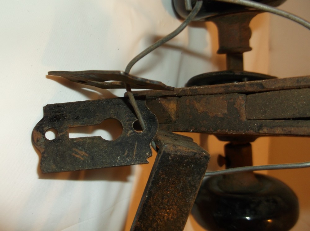 ANTIQUE BLACK PORCELAIN Door Knobs & Mortise Lock n/skeleton key