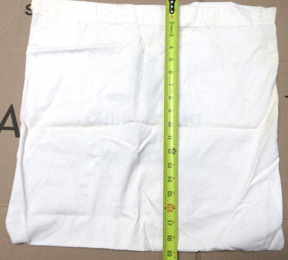 ESTATE~RITZ CARLTON DRY CLEANING AND LAUNDRY DRAW STRING BAG~NEEDS A DRAW STRING