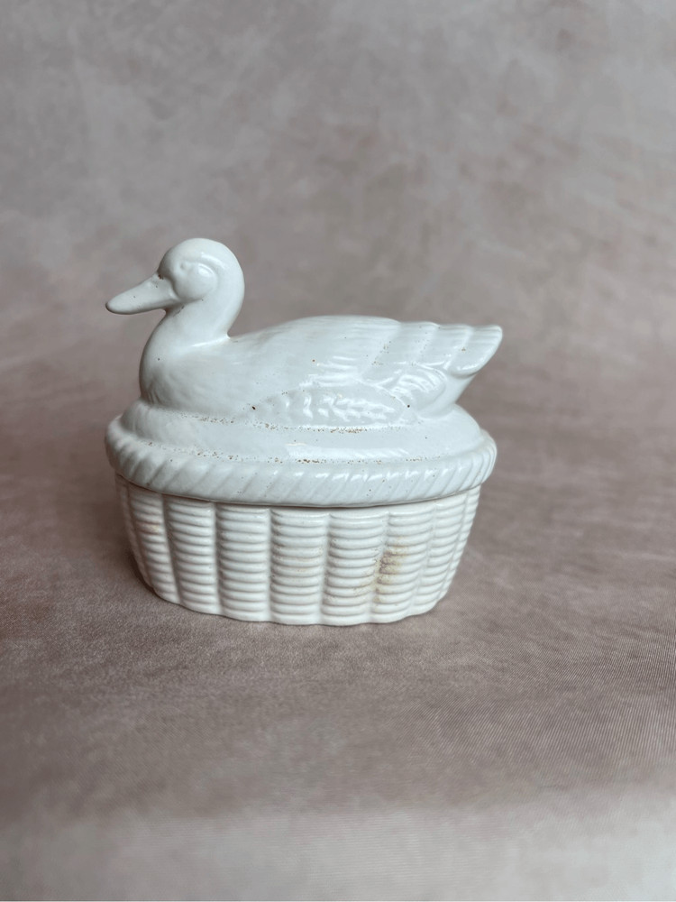 Vintage White Ceramic Duck Hen on Nest