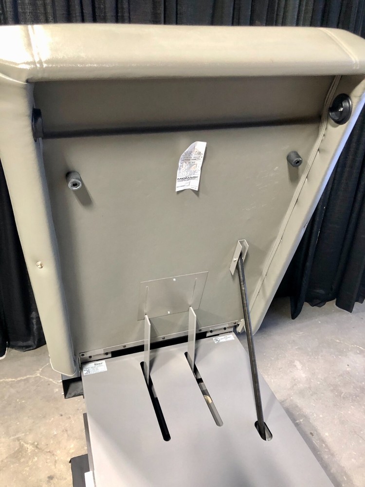 Midmark Ritter 104 Barrier Free Examination Table