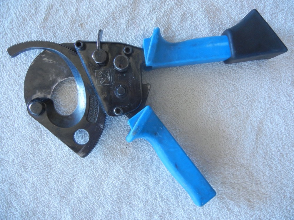 Ideal Ratcheting Cable Cutter 35-053 750MCM