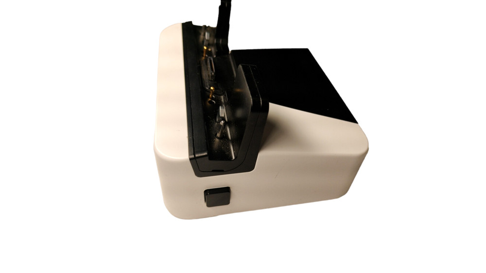 Aava IN02010-1 Docking Charging Station