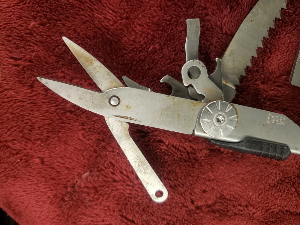🔪🔪🔪 Gerber Diesel Multi-Tool knife pliers s