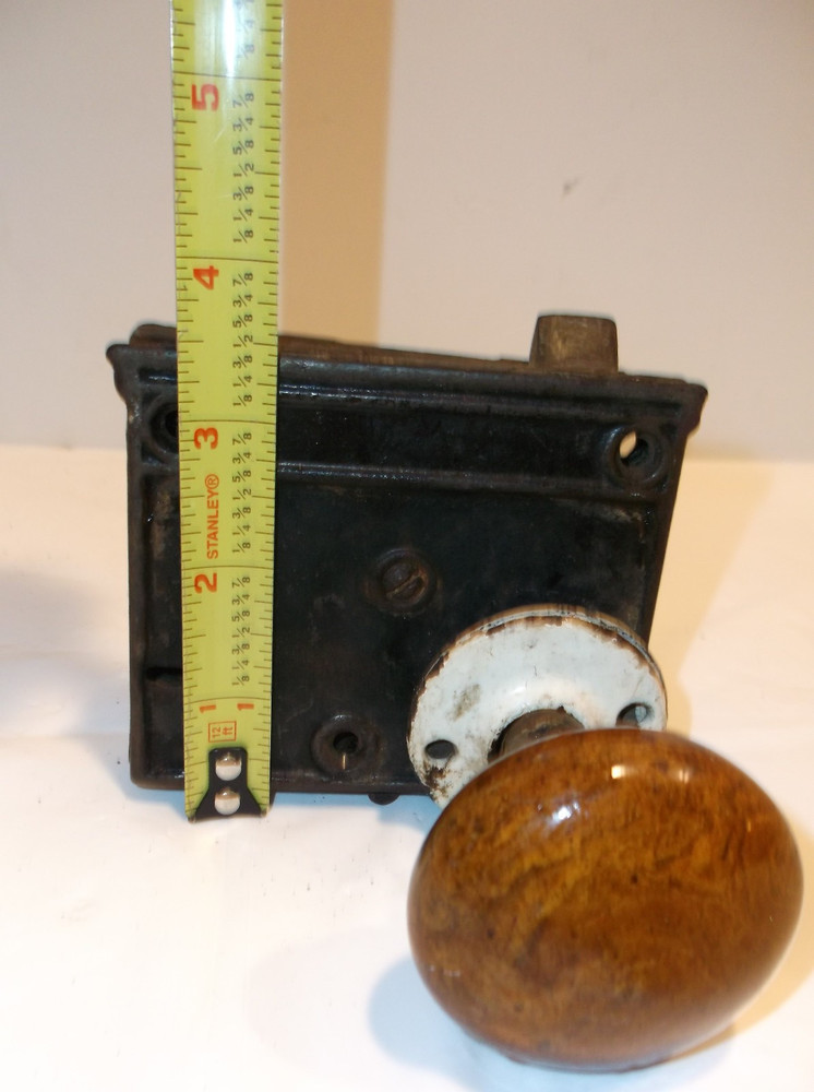 Antique BROWN & WHITE PORCELAIN Door Knobs & partial assembly n/skeleton key