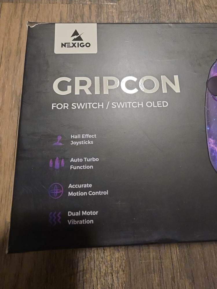 Nexigo Gripcon For Nintendo Switch/Switch OLED Joycon Controller Case Clear Ice