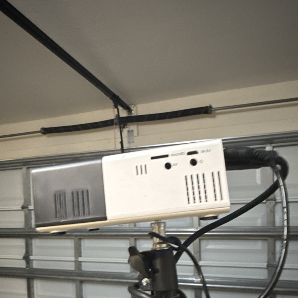 White Black Desktop Projector USB microSD AV Inputs