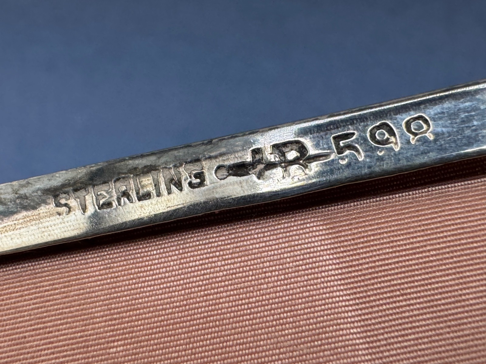 Sterling Silver Purse Art Nouveau Woman with Flowing Dress by Blackington 109 gr