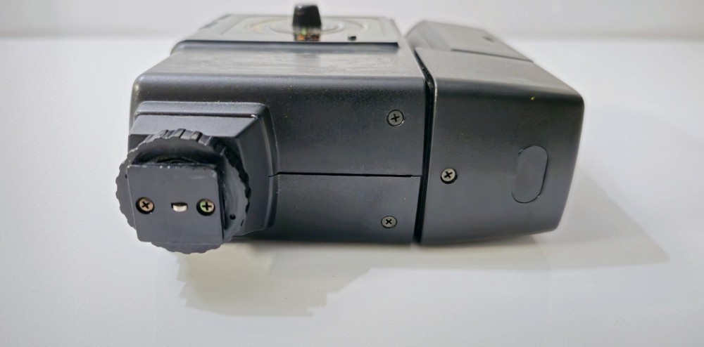 Vintage Camera Sunpak Thyristor Auto 411 Flash Unit Untested No Batteries