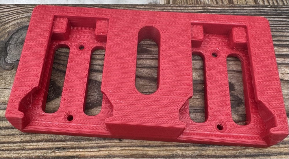 Milwaukee M18 Battery Holder Wall Mount 2 batterys