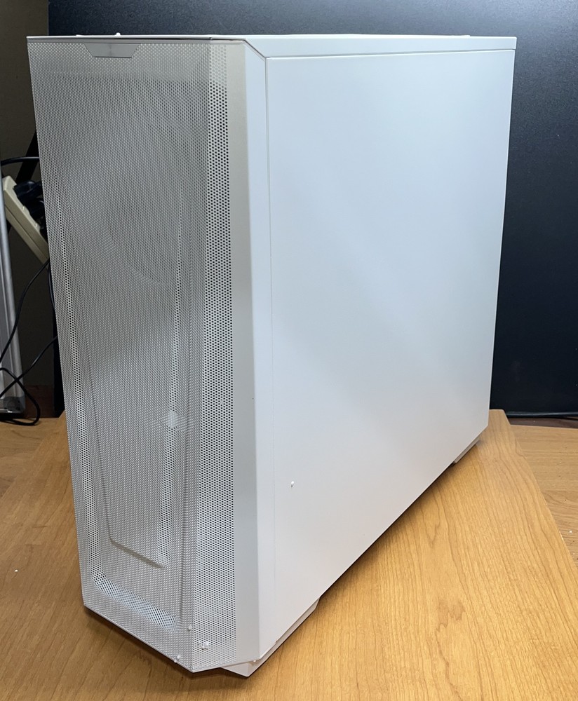 Phanteks Eclipse G360A Matte White Steel / Tempered Glass ATX Mid Tower PC Case