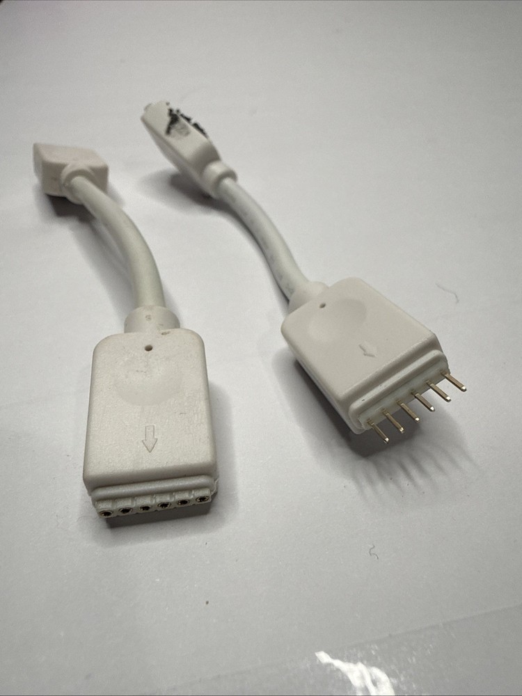 (2) PHILIPS HUE WHITE CONNECTOR CABLES to controller connector