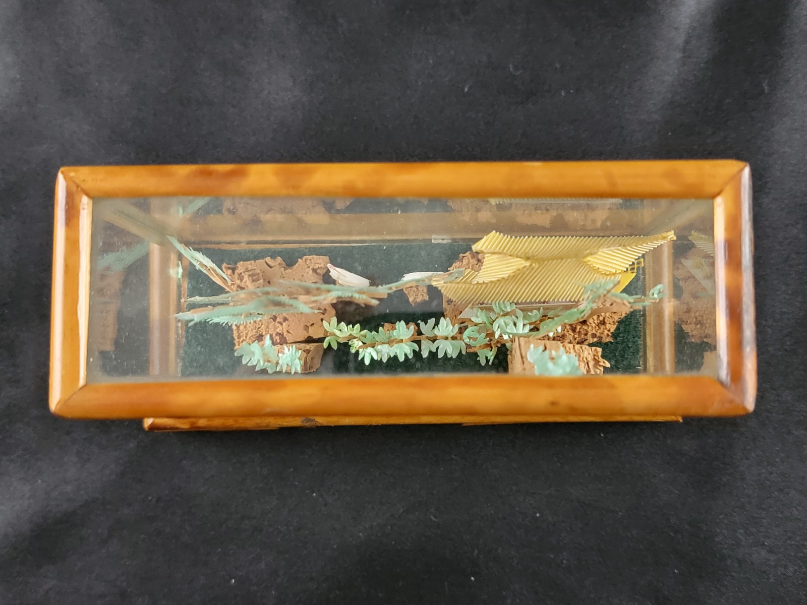 3D Carved Sculpture China Japan Pagoda Bonsai Tree Storks Cranes Vintage