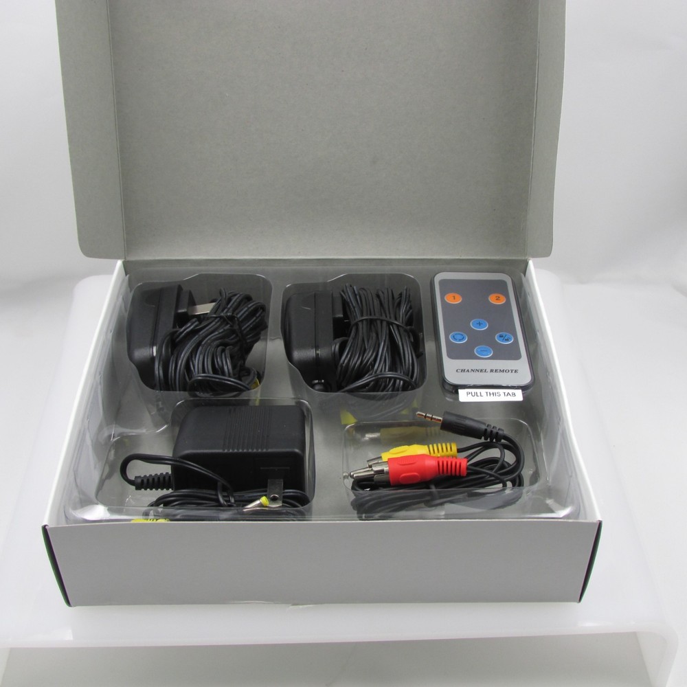 2/pics Wireless IR Cameras & Remote