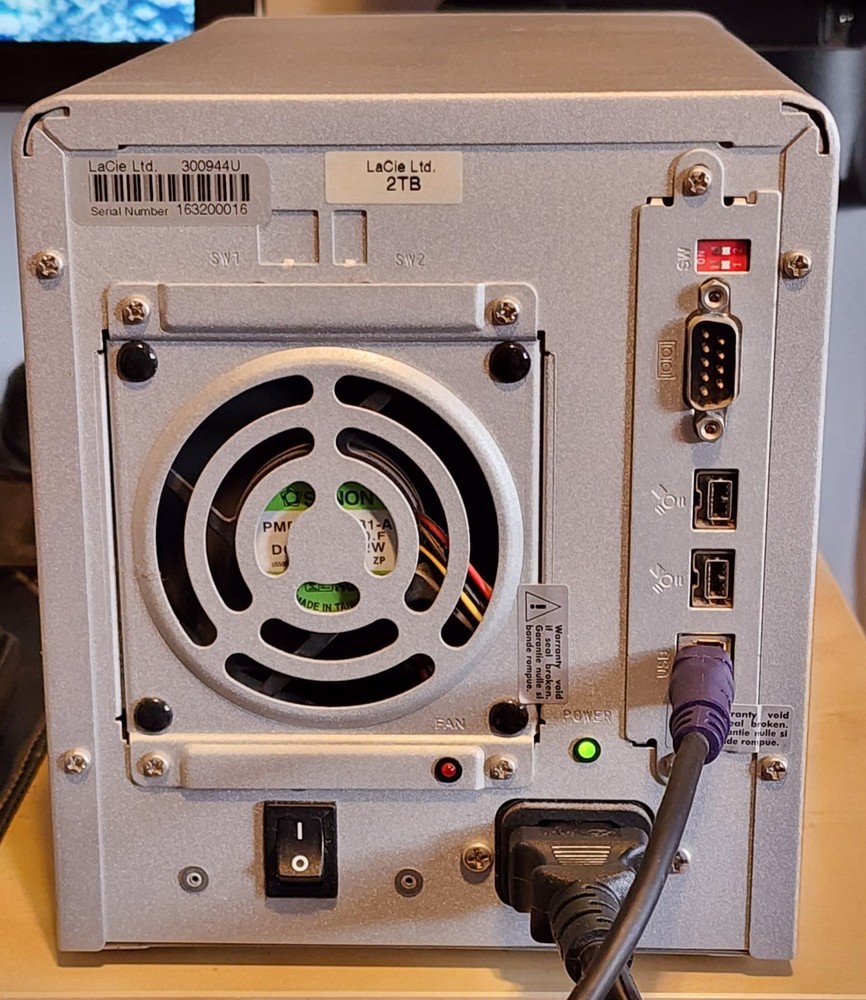 LaCie Biggest F800 4-Bay RAID Array 1.5TB Working Tested - READ