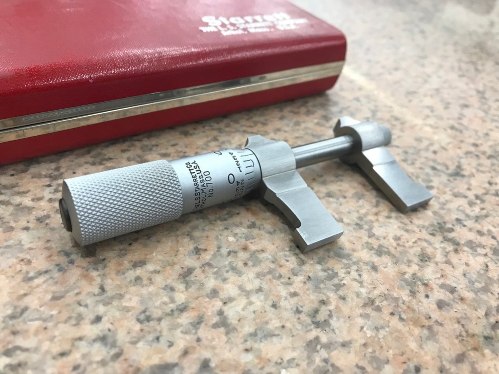 Starrett No.700B inside caliper goove micrometer