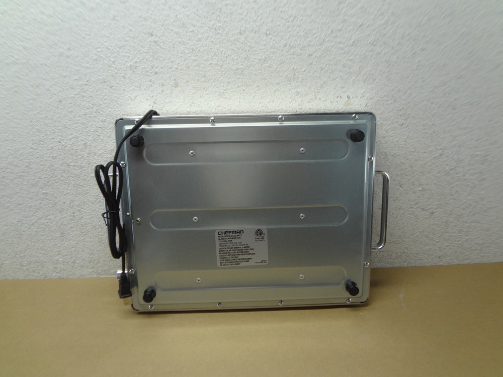 Chefman Compact Glasstop Warming Tray with Adjustable Temperature Control