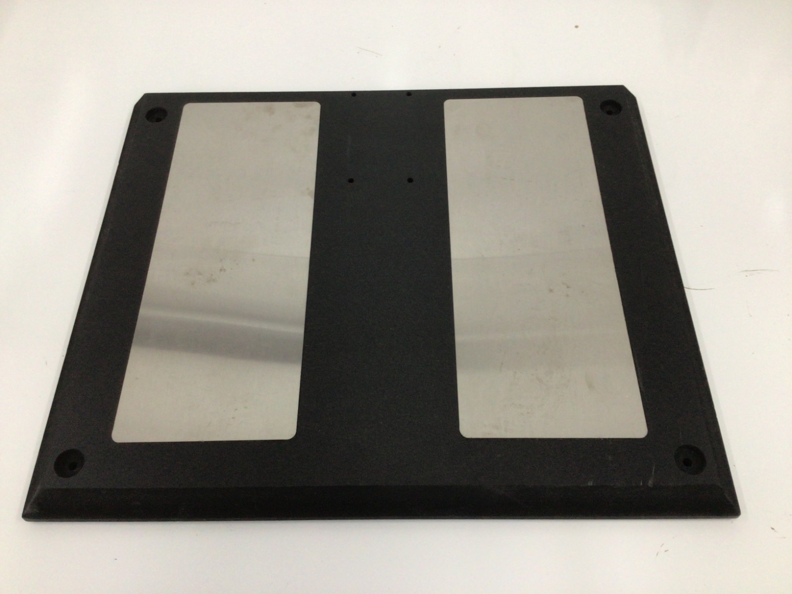 BOTRON - Deluxe Dual Wrist Strap and Footwear Tester