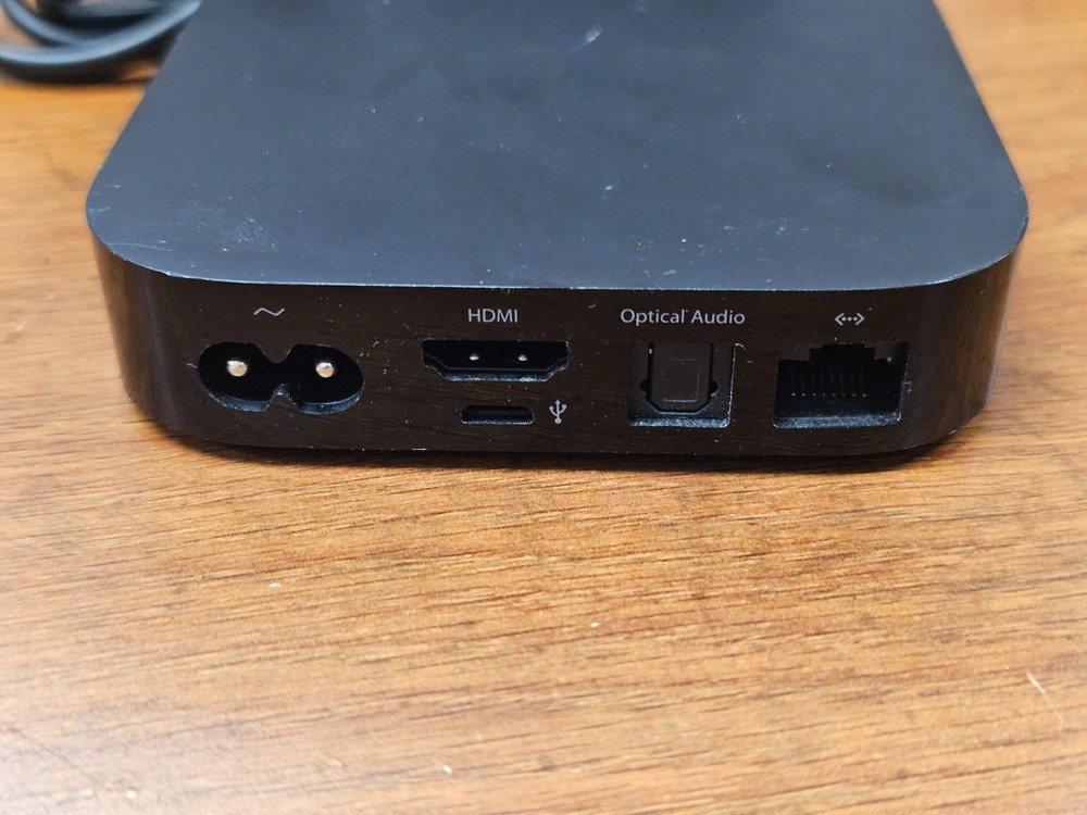 Apple TV A1469 *NO REMOTE* TESTED