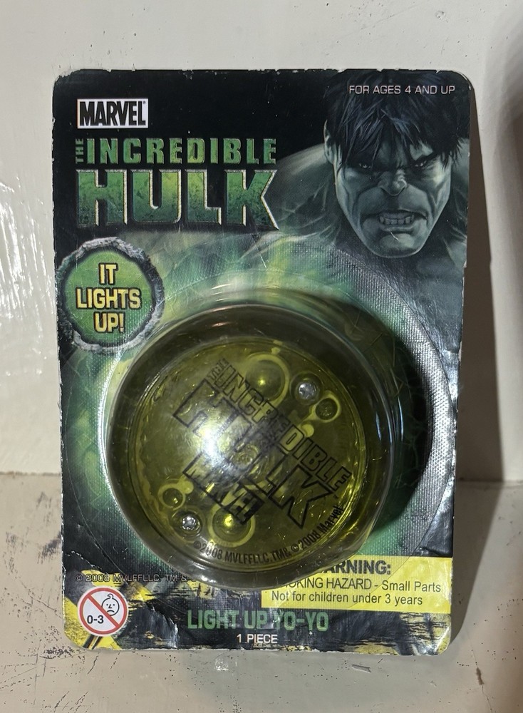Marvel Incredible Hulk Light Up Yoyo, NIP, 2008