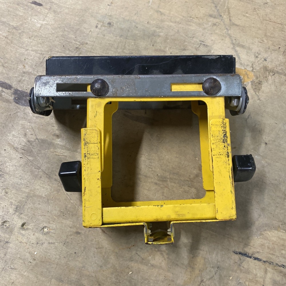 Genuine Dewalt Miter Saw Stand Work Piece Support & Length Stop DW7232